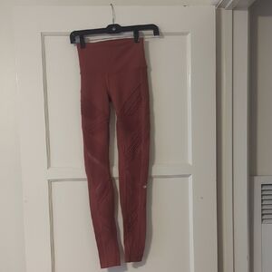 ALO Yoga Leggings in Rust Color